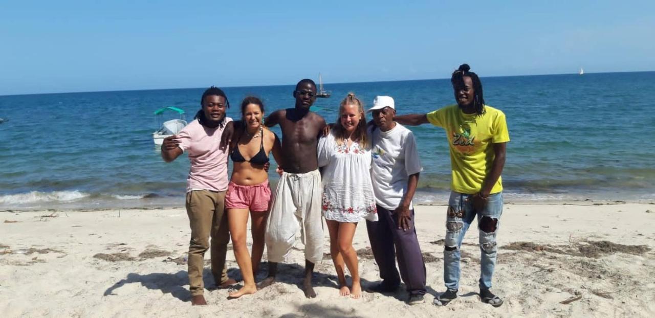 Ushongo Beach Bandas Pangani Bagian luar foto