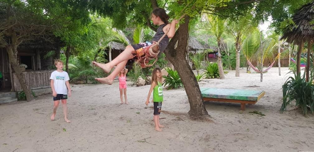 Ushongo Beach Bandas Pangani Bagian luar foto